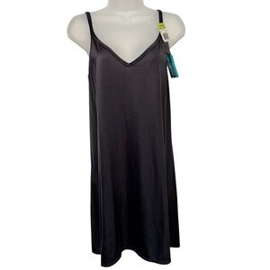 2/$20   Vanity Fair Women's Full Slip Silky Stretch Satin